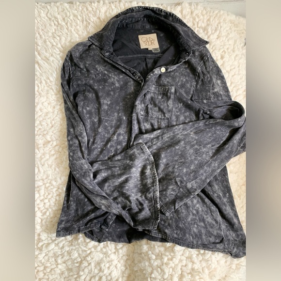 Chaser Black & Gray Soft Bell Sleeve Button Down Shirt Top XS - Picture 3 of 5